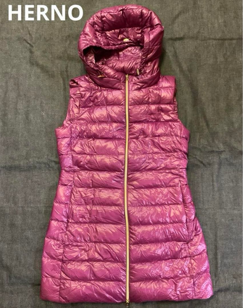 HERNO ダウンベスト 42サイズ 美品