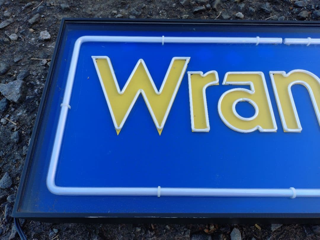 Wrangler ネオンサイン　NEON 看板　非売品　ネオン管　入手困難
