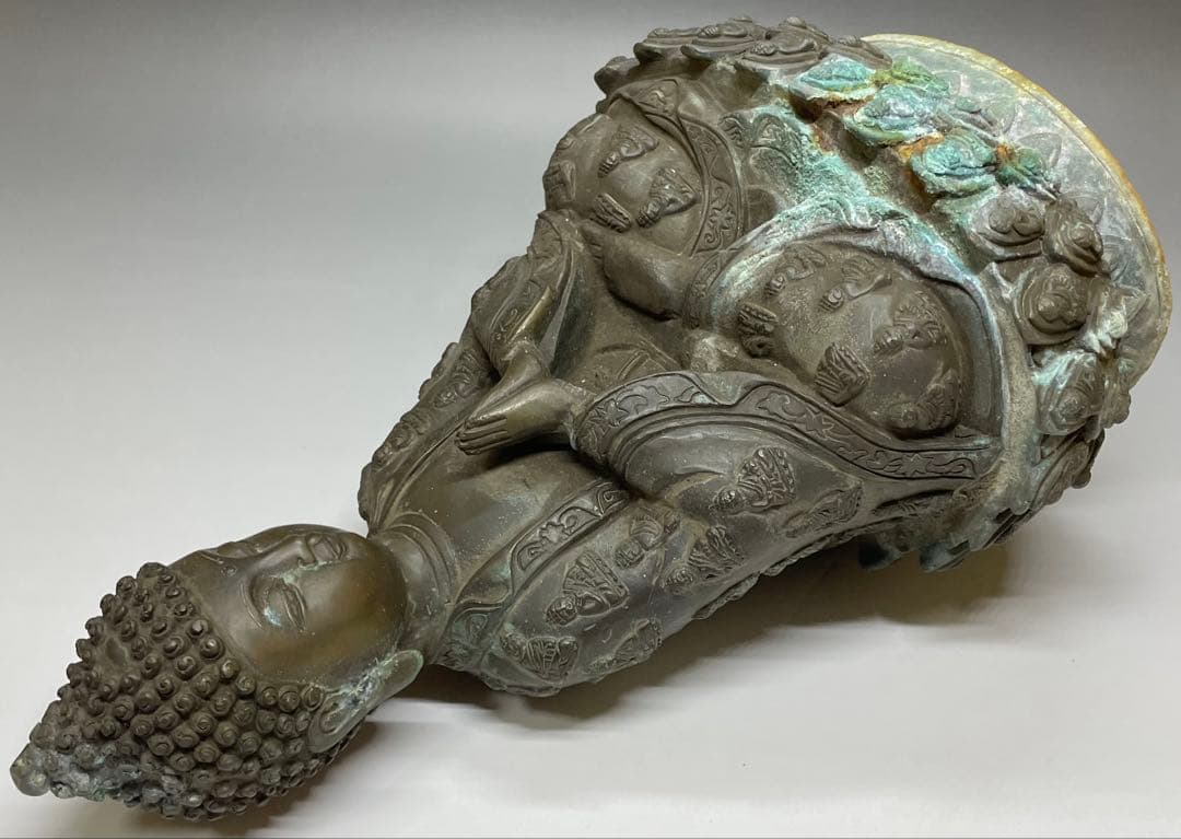 合掌菩薩像坐像　仏像　如来　細密細工　銅製　w719