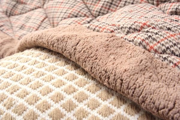 おしゃれ さらさら ポケット付き 正方形 こたつ布団 チェック柄 ベージュ