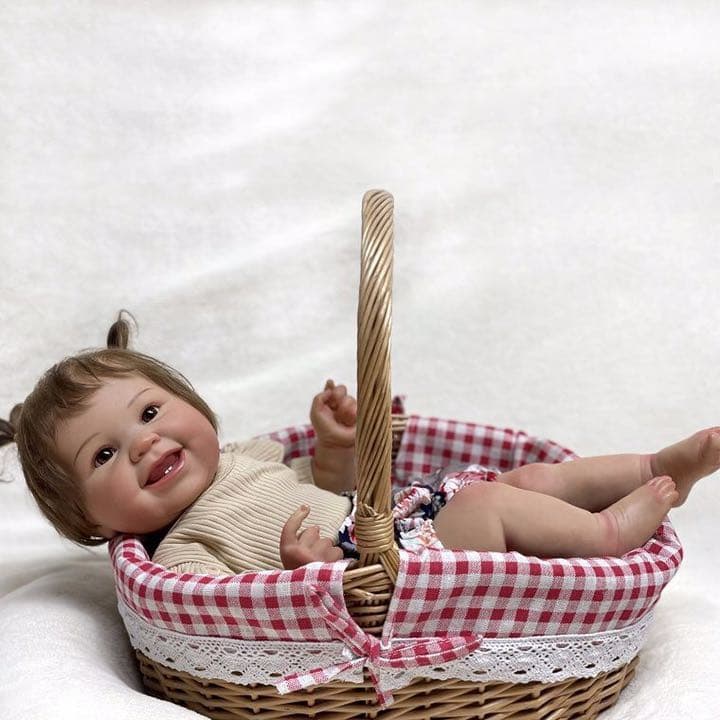 リボーンドール 笑ってかわいい 赤ん坊