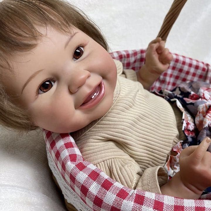 リボーンドール 笑ってかわいい 赤ん坊