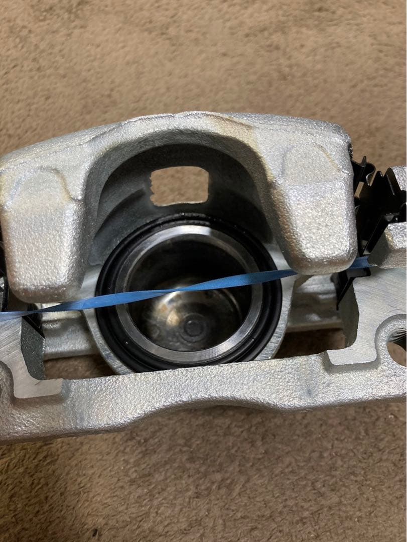 スズキ 純正 アルト 《 HA36S 》 右左フロントブレーキキャリパー