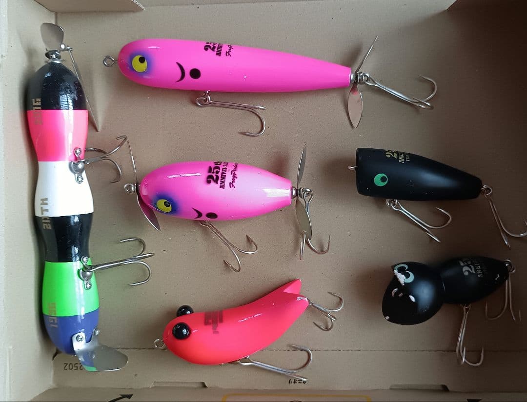 フロッグプロダクツ　25周年　カラー違い　5個　プラス　コラボ　合計6個