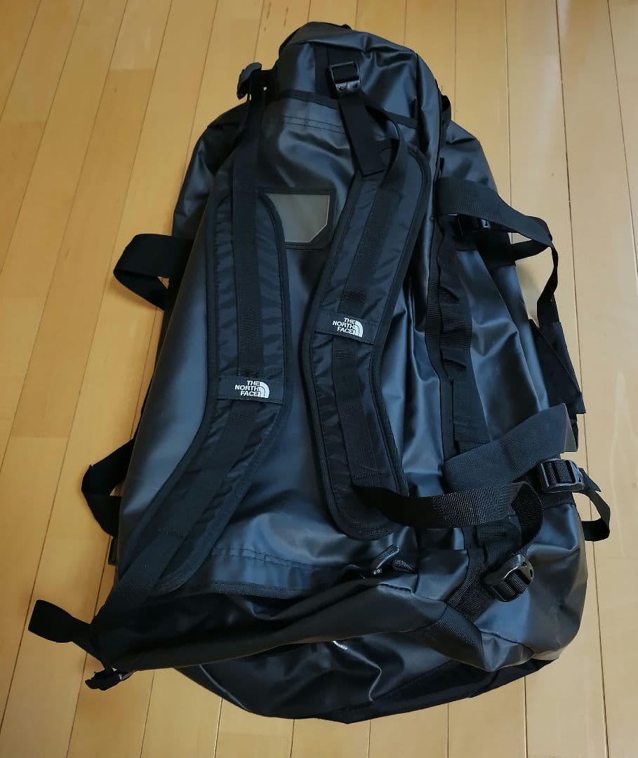 THE NORTH FACE ブラック ダッフルバッグ