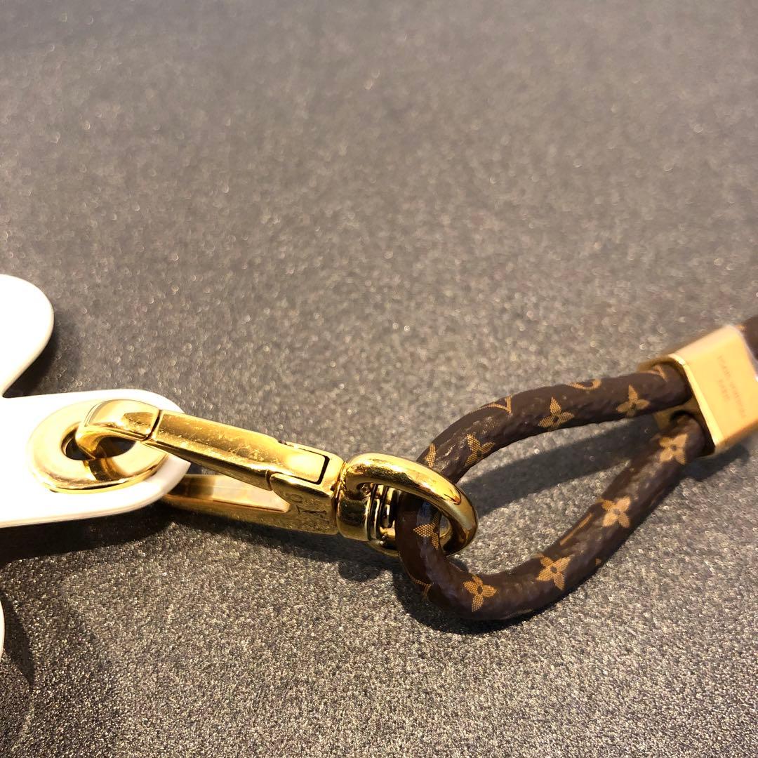 ルイヴィトン　LVサークル ネックストラップ付き スマートフォンホルダー