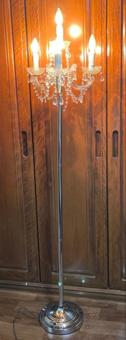 スタンドシャンデリア　シルバー　アンティーク　4灯 シャンデリア