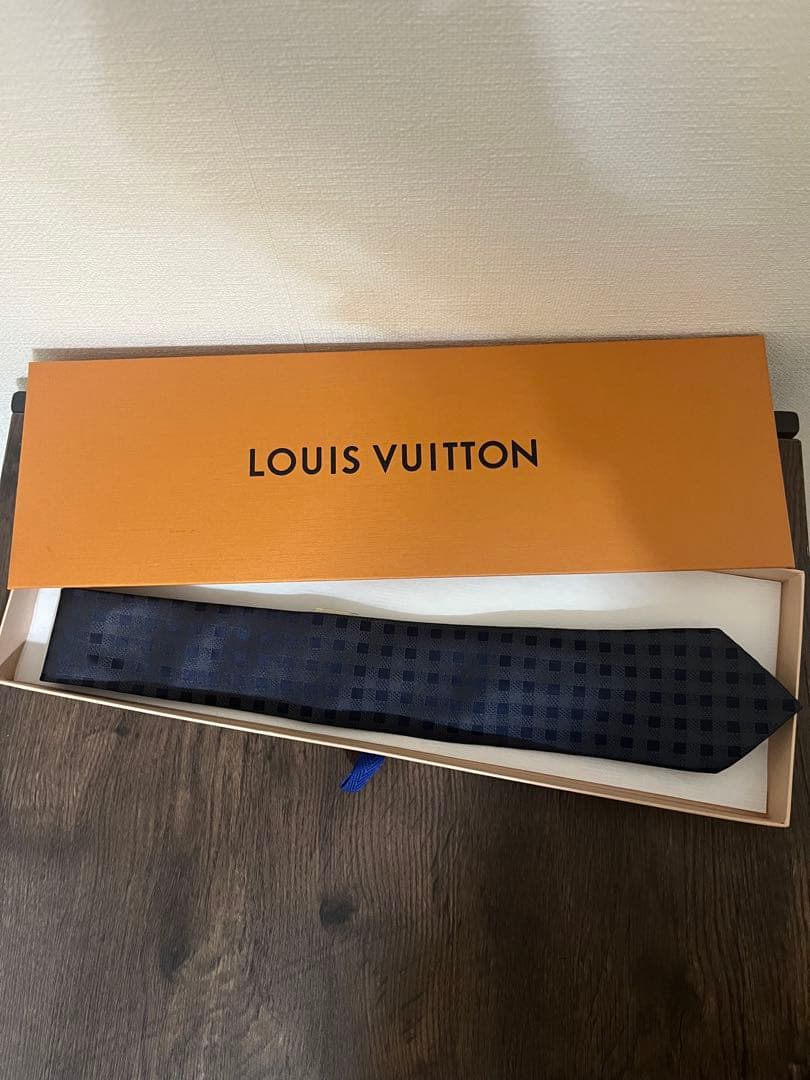 【最終値下】本体のみルイヴィトンネクタイ