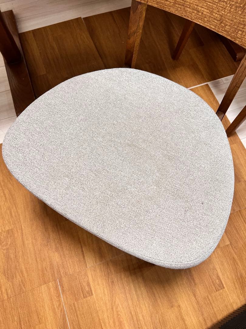 飛騨産業　ダイニングチェア　東京インテリア　①