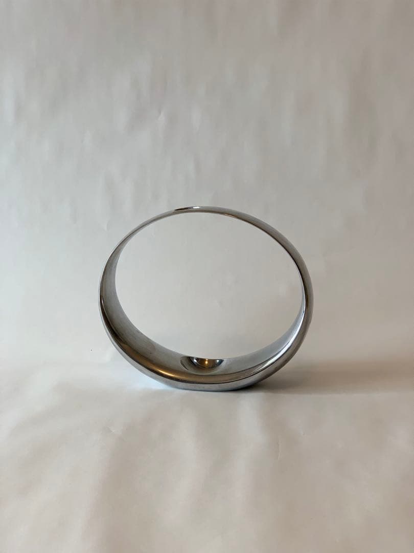 シルバー　フラワーベース　ヴィンテージ　モダン