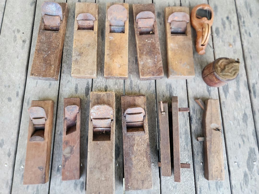 大工道具鉋22個セットです。