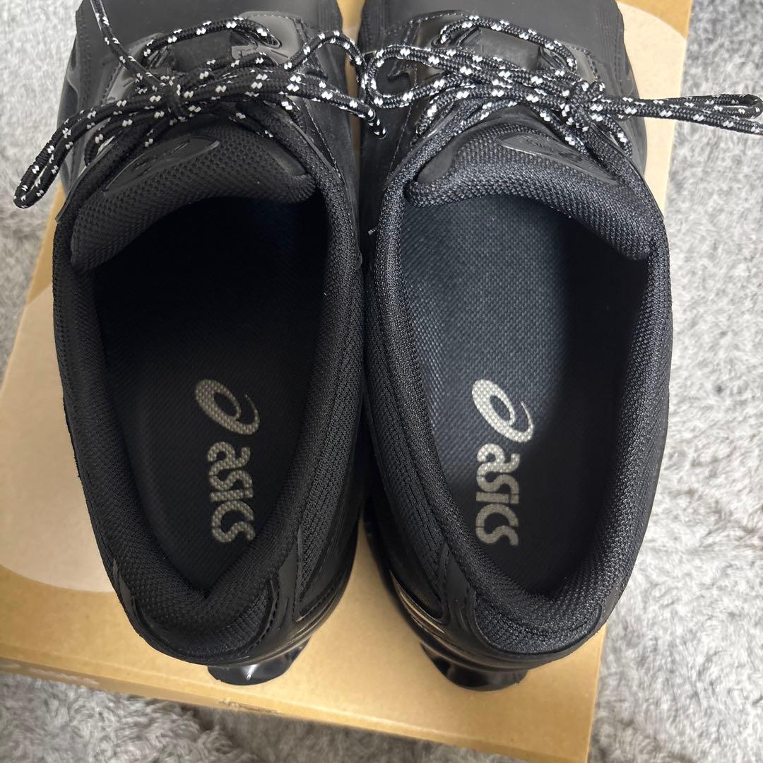 靴 ASICS GEL-KINETIC SP