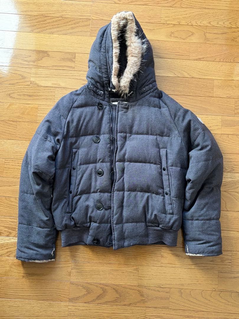 モンクレール　ウール ダウンコート 劣化あり