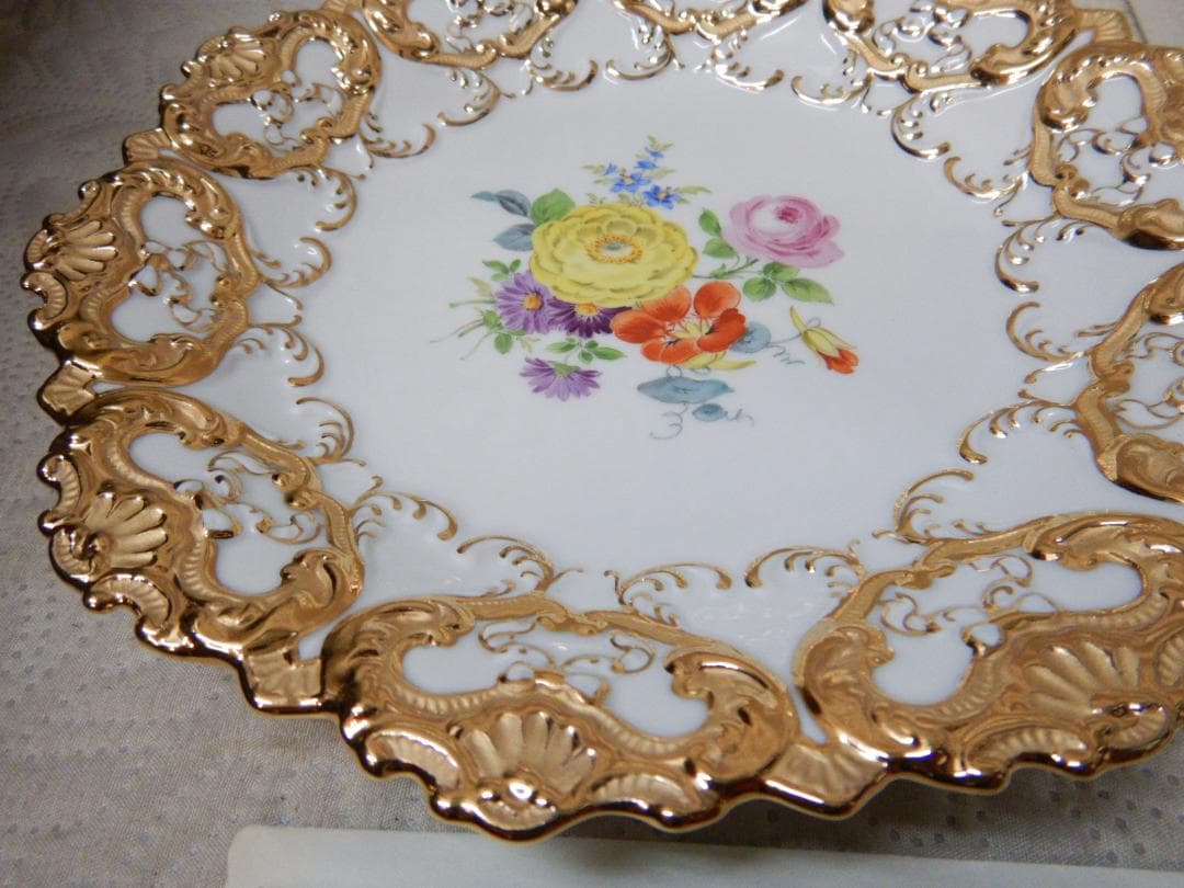 Meissen　マイセン　 花柄　 皿 ゴールド装飾　金彩　22ｃｍ