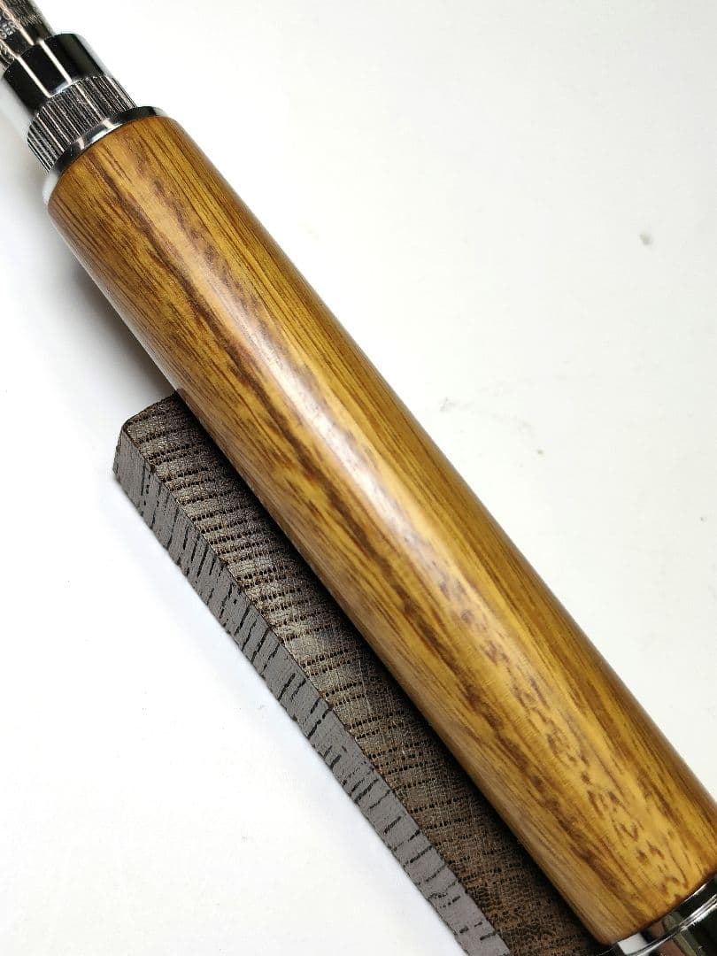 世界で一番硬い木【リグナムバイタ】グラデュエイト万年筆