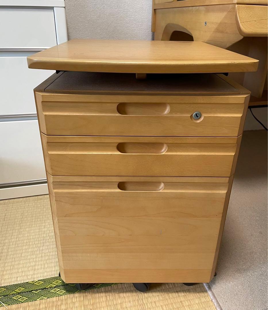 ❸カリモク ボナシェルタ ワゴン（学習机）