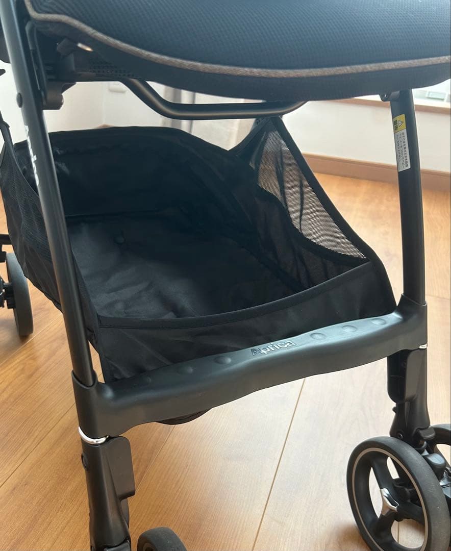 超美品！Aprica ラクーナクッション　ベビーカー　1000台限定モデル