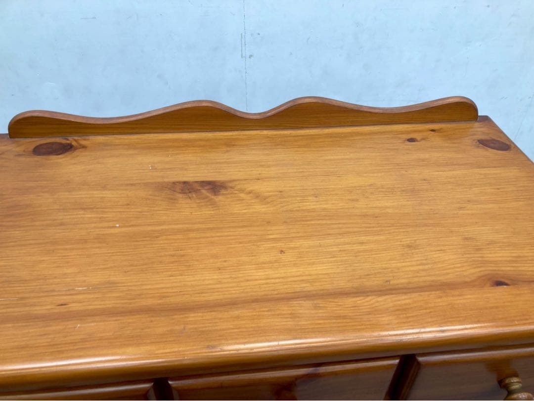 スペイン　バレンシア　パイン無垢材　ヴィンテージ　チェスト　木製キャビネット