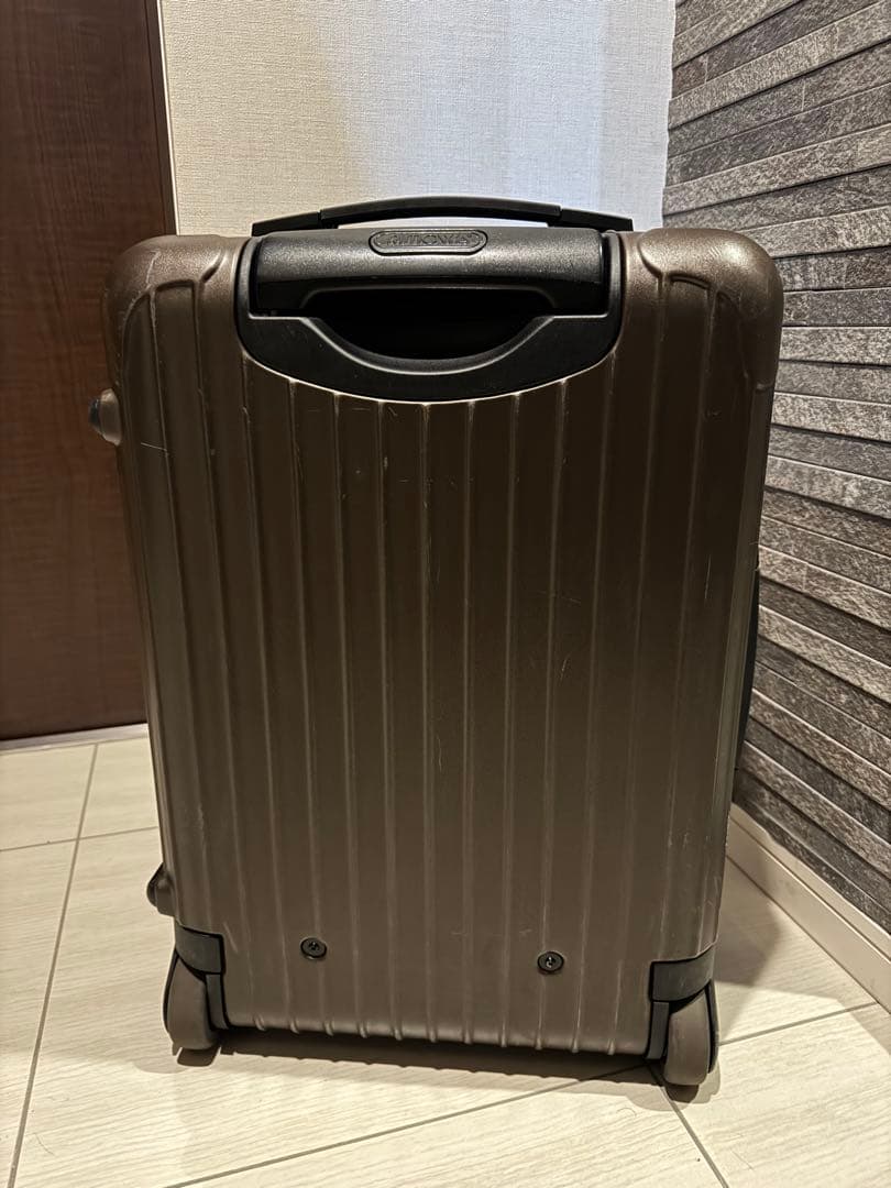 [1-3泊] リモワ サルサ 33L マットブロンズ 2輪　RIMOWA