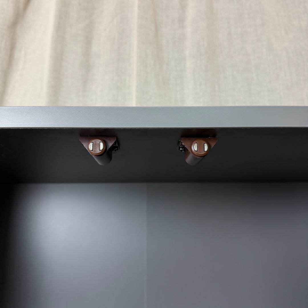 【完成品】IKEA EKET エーケト キャビネット　グレー　足付き