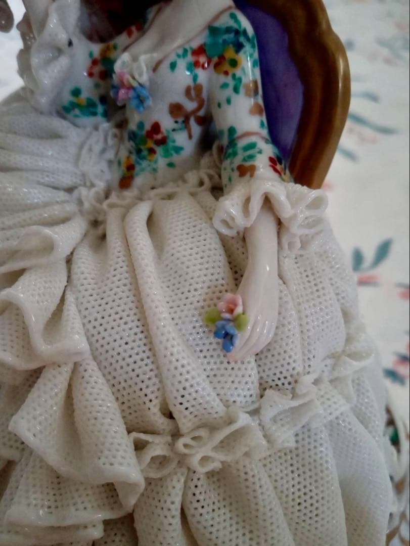 イタリア　フィギュリン　レース人形　ルイージファブリス　陶器　人形　男女