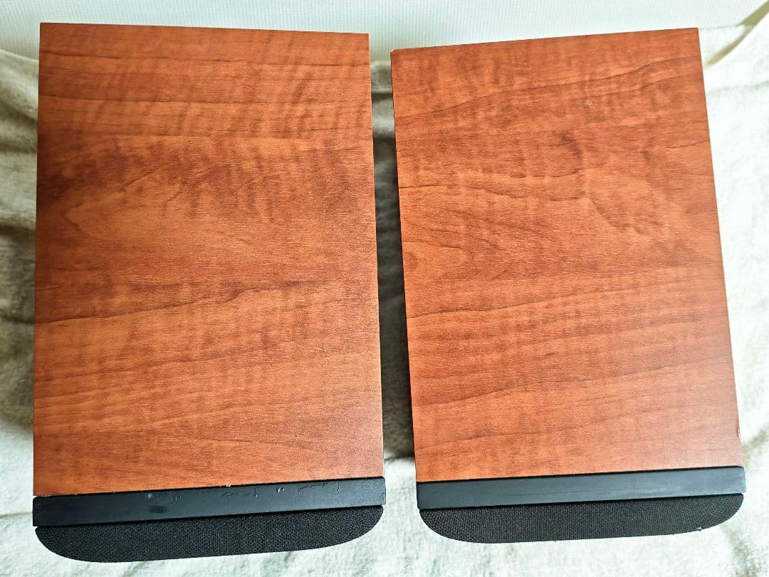 良品 Bowers & Wilkins B&W 686 ブックシェルフスピーカー