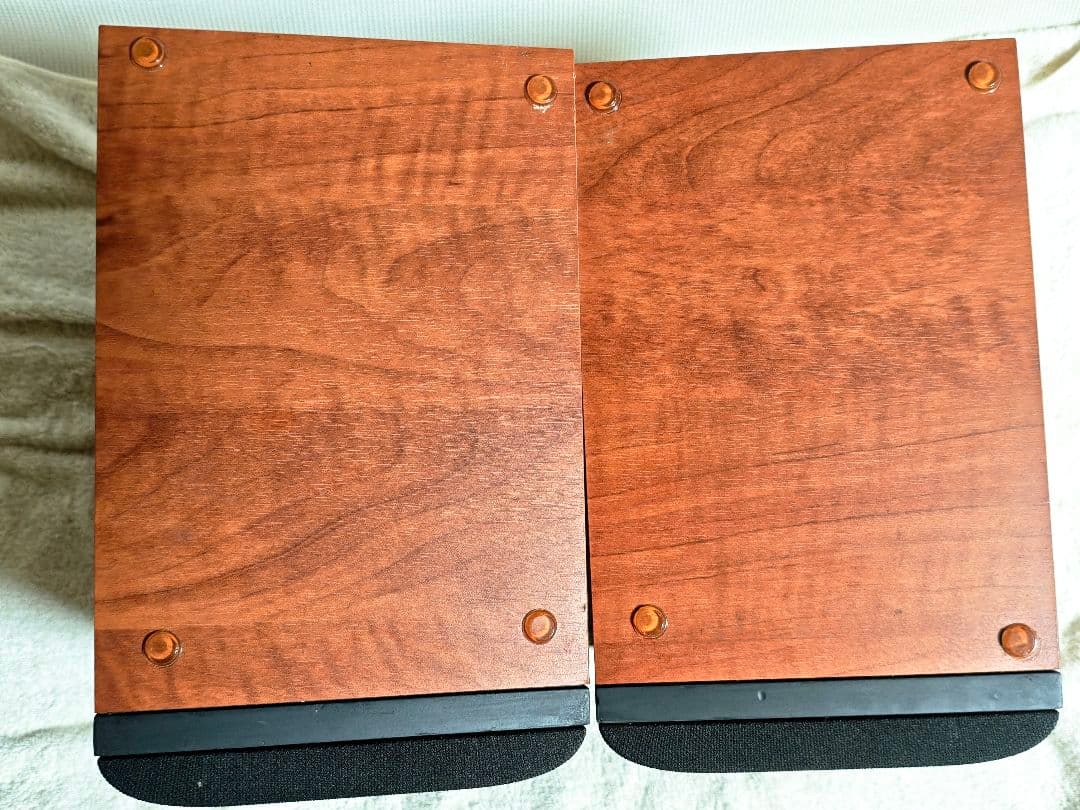 良品 Bowers & Wilkins B&W 686 ブックシェルフスピーカー