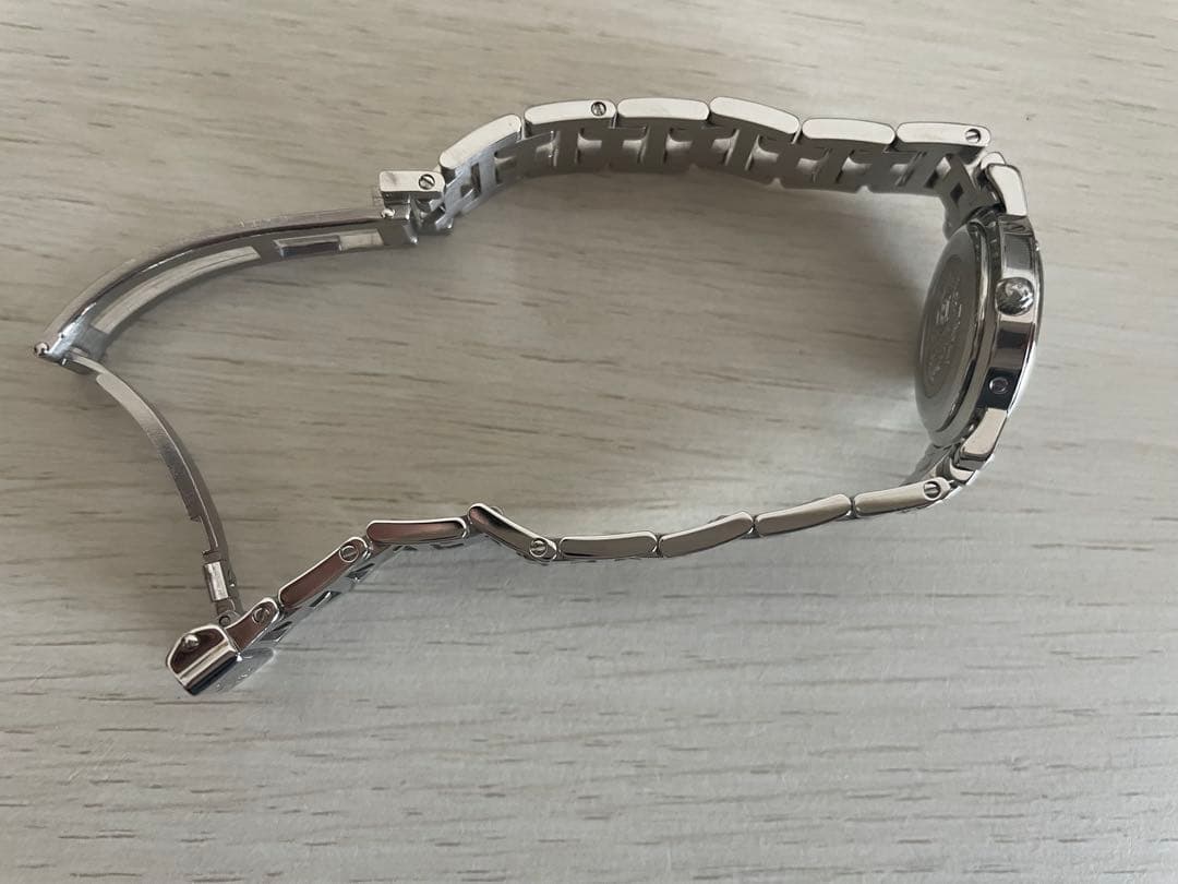 HERMES クリッパーシルバーホワイト　レディース腕時計