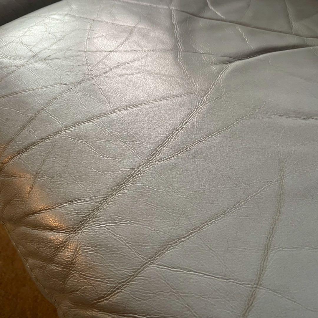 ライトブルー レザー 2人掛けソファ