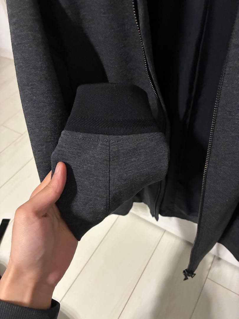 Theory グレー MA-1ジャケット