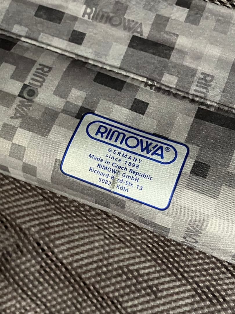 丸*猫様 RIMOWA リモワ サルサ ポリカーボネート スーツケース 軽量 希