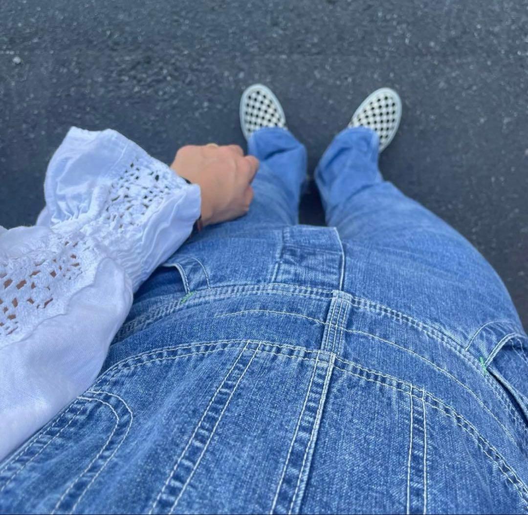 【HOLIDAY】 スリムフレアデニムオーバーオール