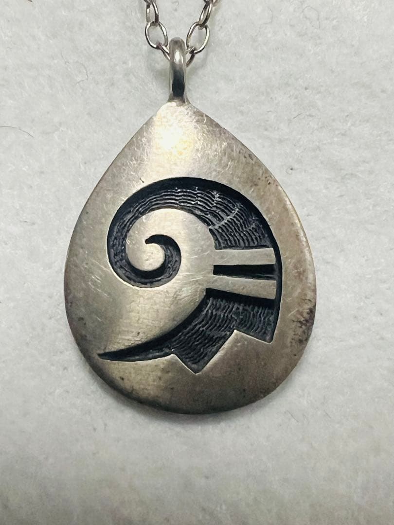 ホピ族？ウィーバー・セリナ　ウォーターバードシルバーペンダント　925