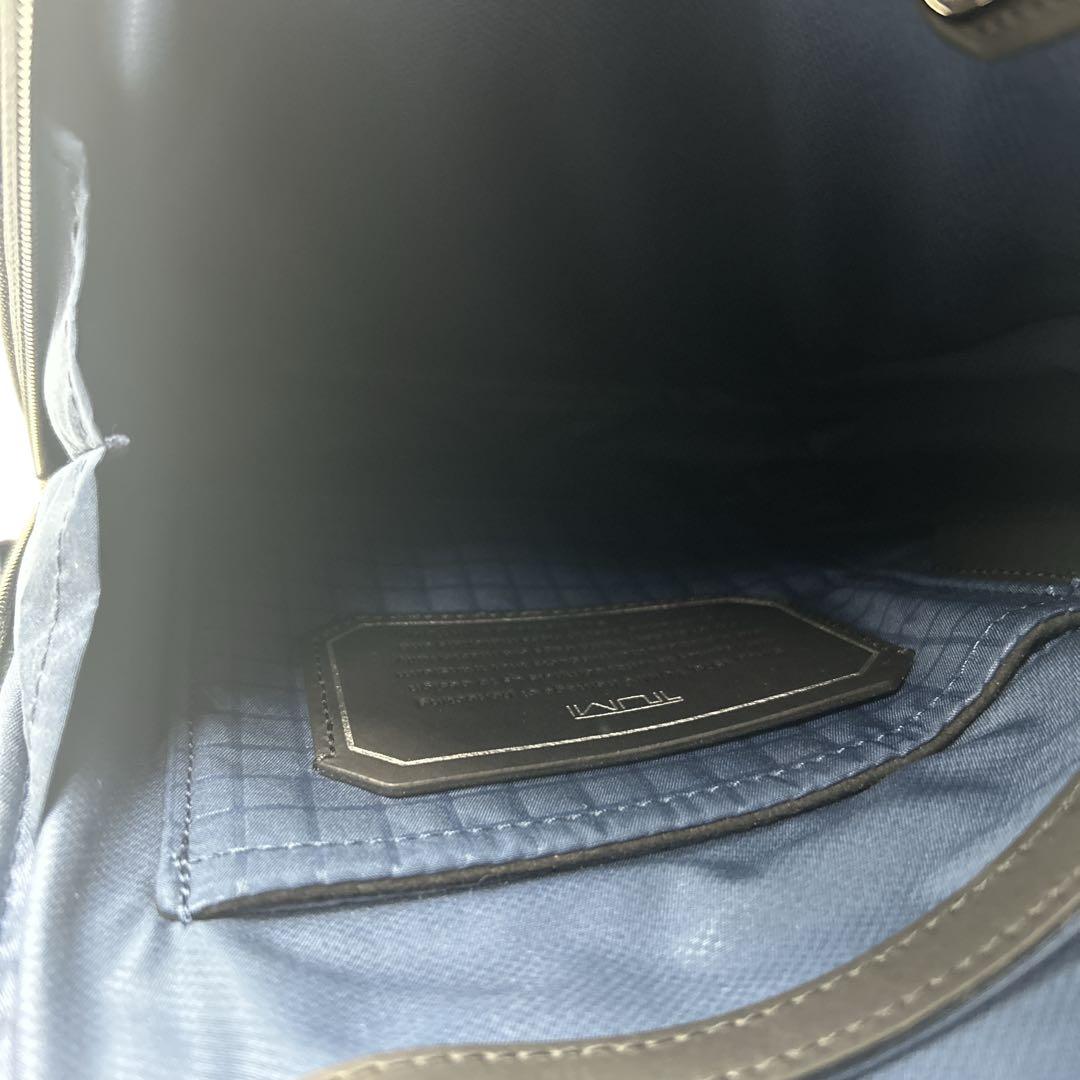 TUMI Martin Sling ボディバッグ ワンショルダー ブラック