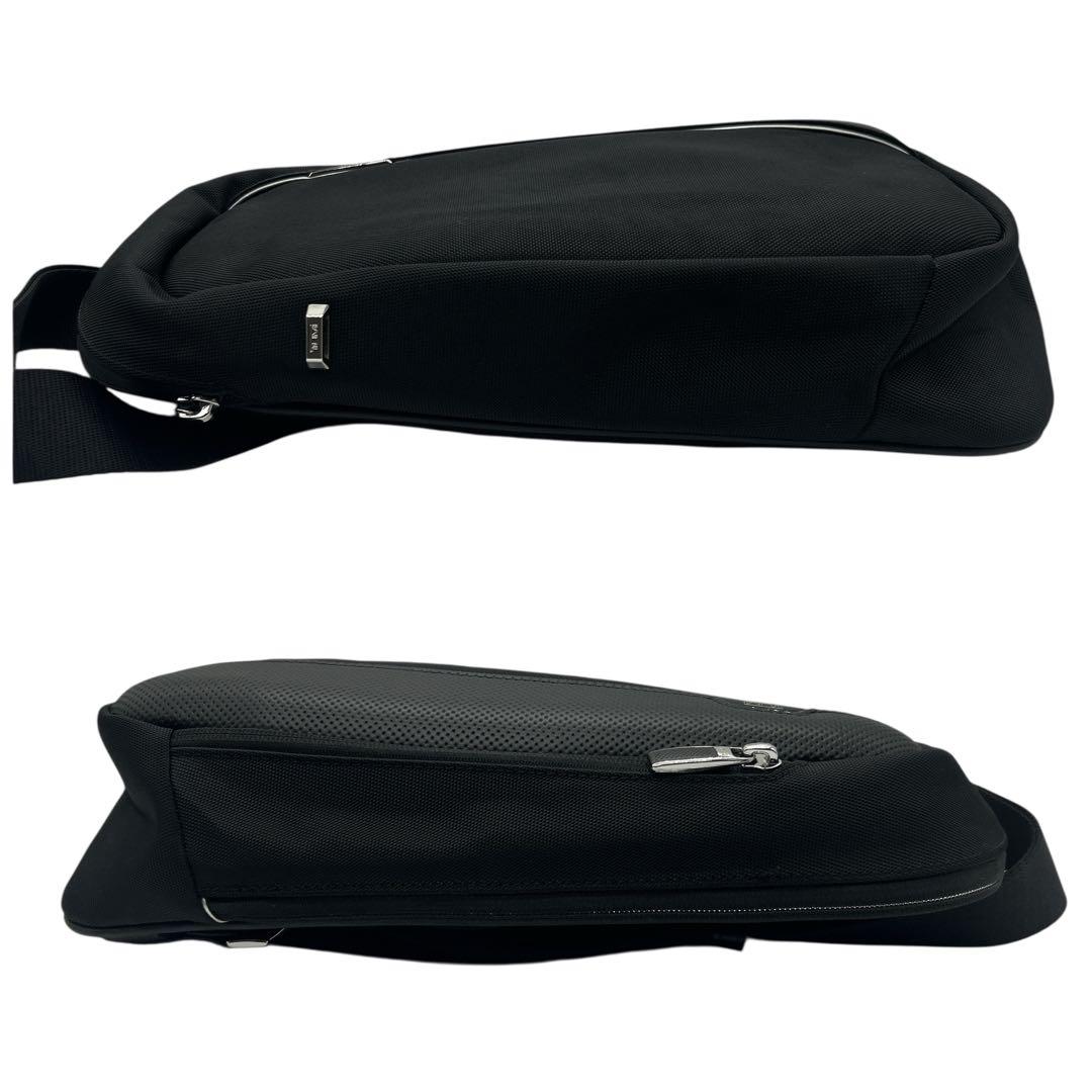 TUMI Martin Sling ボディバッグ ワンショルダー ブラック