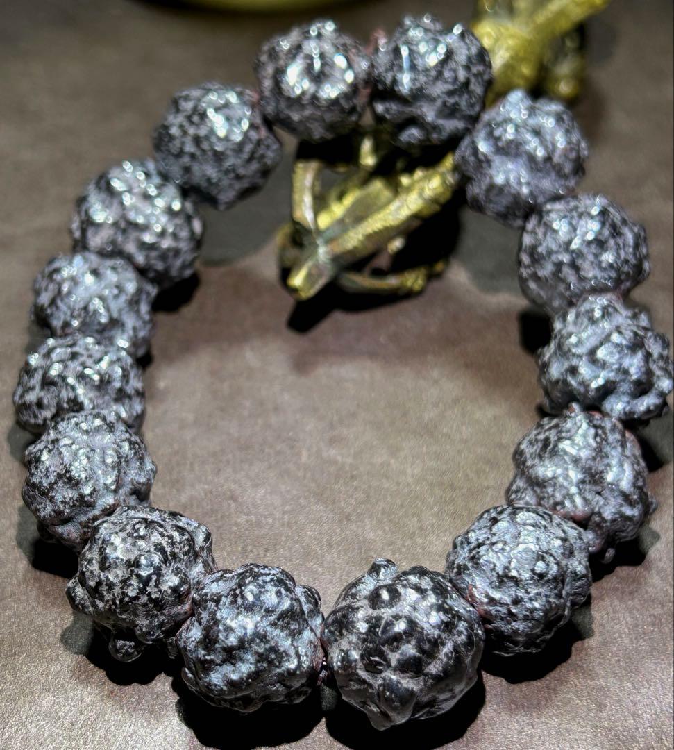 ☆最高級品！メテオライト　隕石　ブレス　原石　帝王宝珠！宇宙聖石