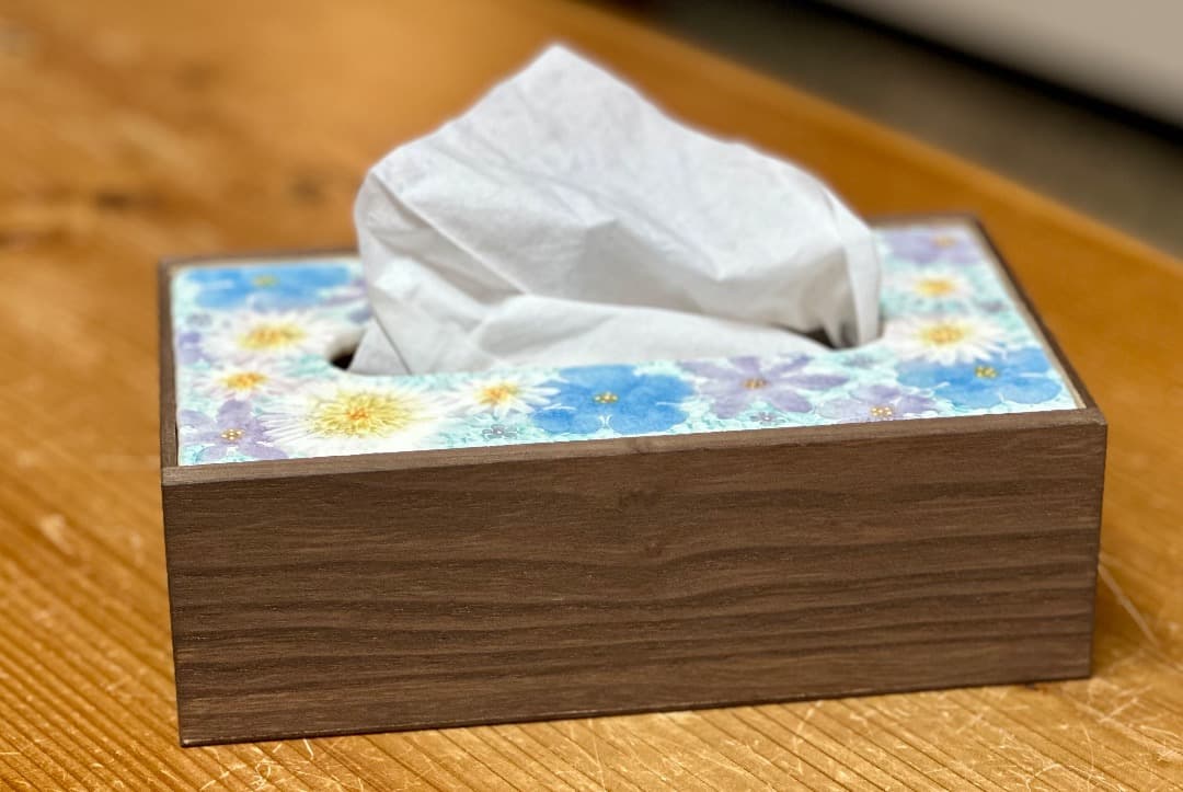 【値下げ】新品　工房ゆずりは　ティッシュBOX　カバー　花柄　プレゼントゆー04