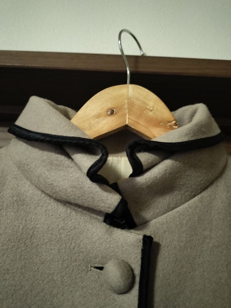 VALENTINO ROMA ヴァレンティノローマべージュ系 38 M相当