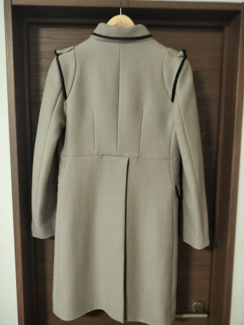 VALENTINO ROMA ヴァレンティノローマべージュ系 38 M相当