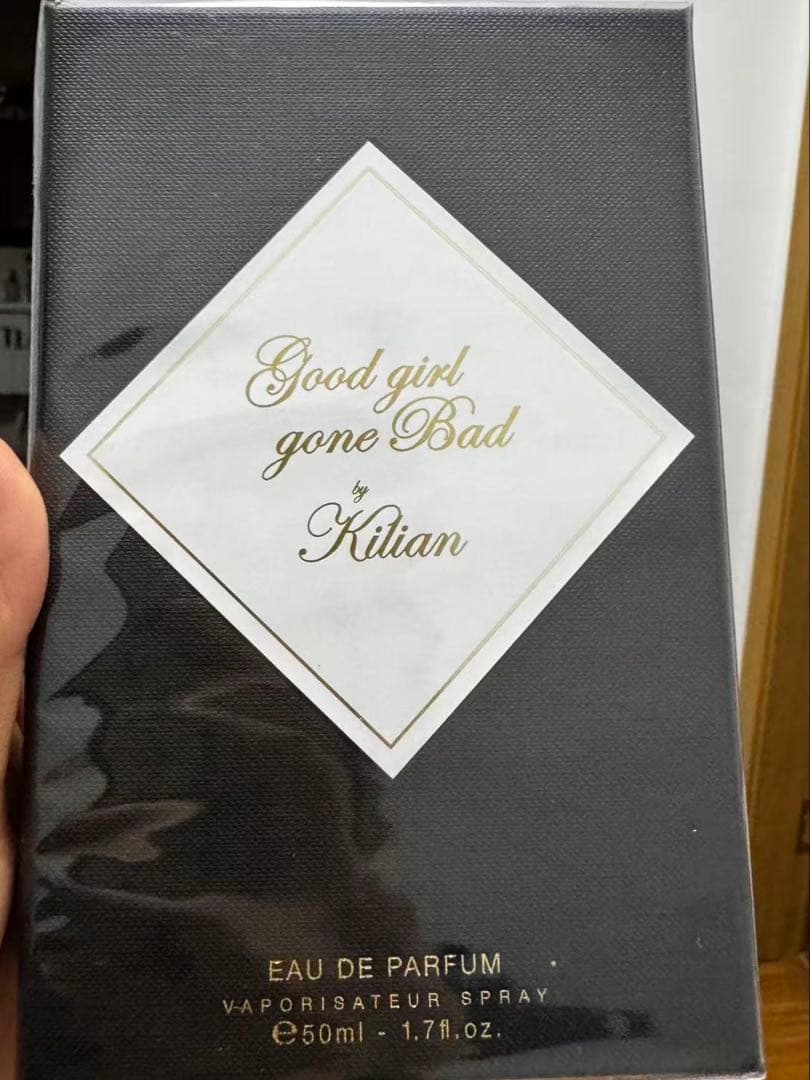 L*y様 値下げしました！Kilian Good girl gone bad 香