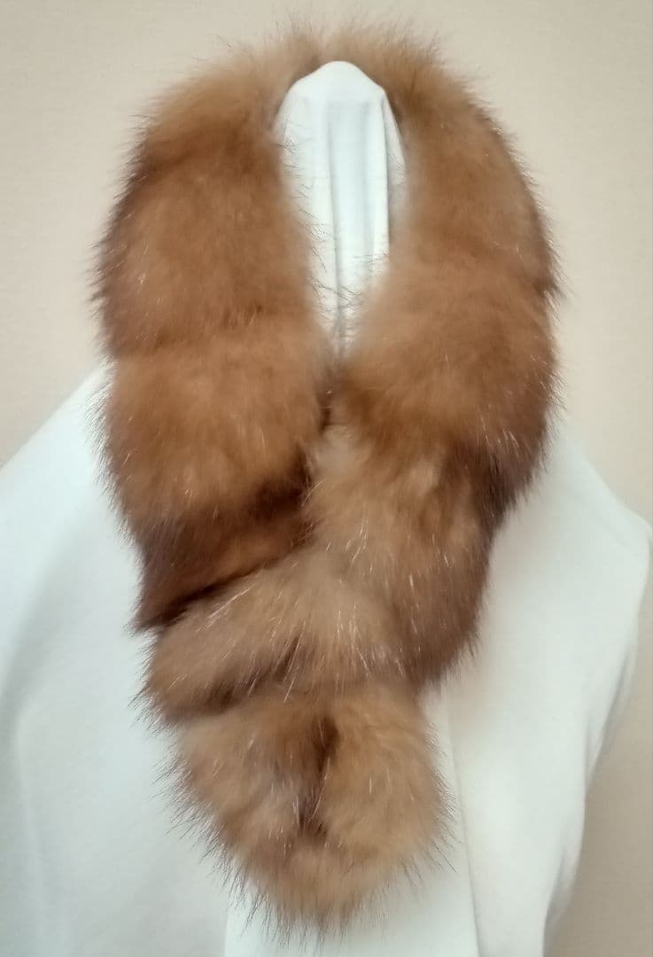 新品防寒　ロシアンセーブル　毛皮マフラー　世界一と評されるロシアセーブル日本縫製