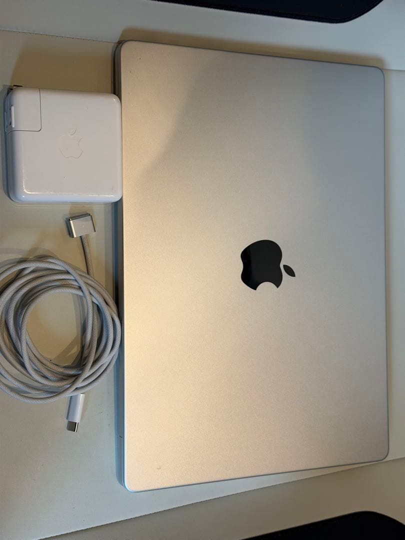 めんまMacBook Pro 14“ M1 Max 64GB US