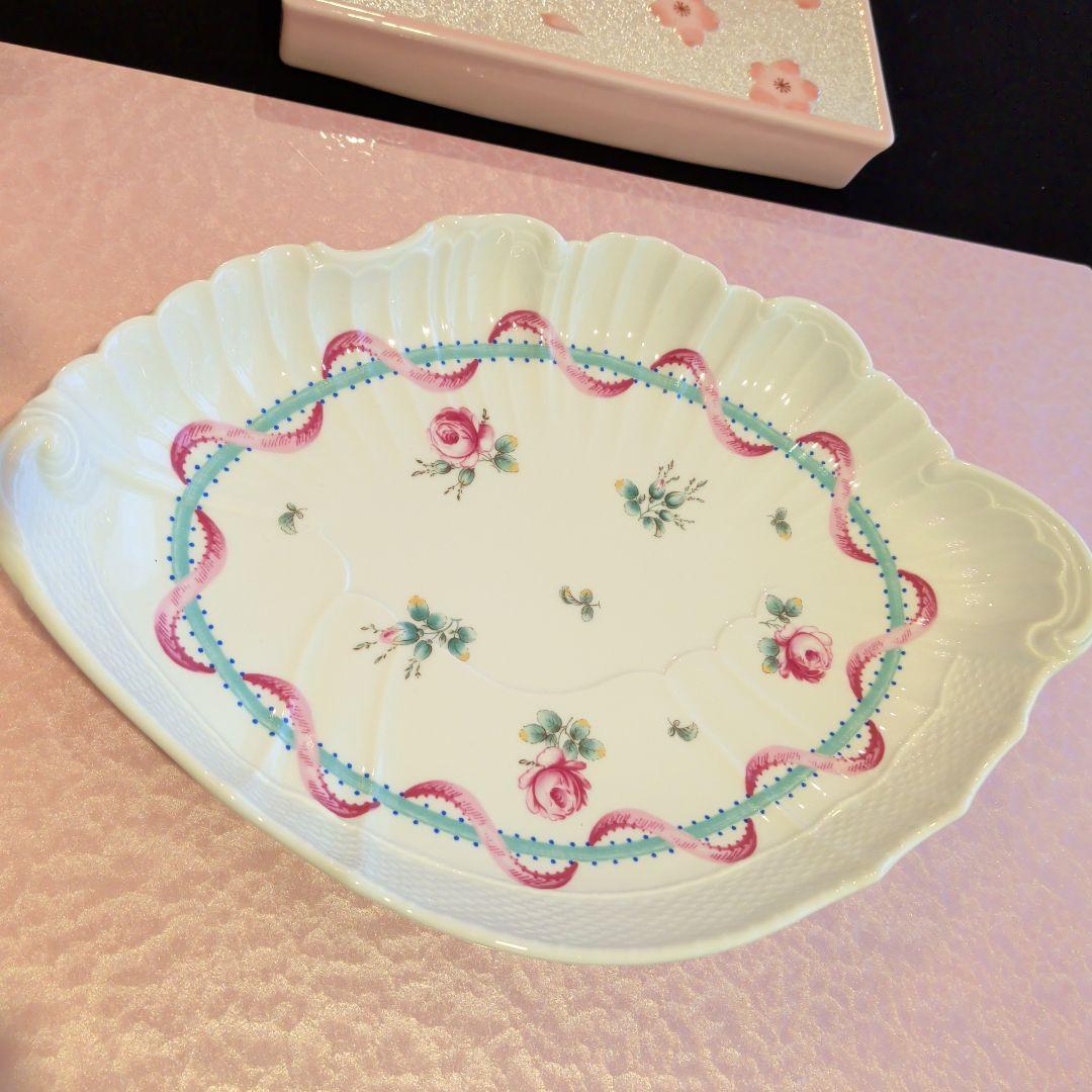 リチャード・ジノリ　ヴィラアドリアーナ　シェルディッシュ