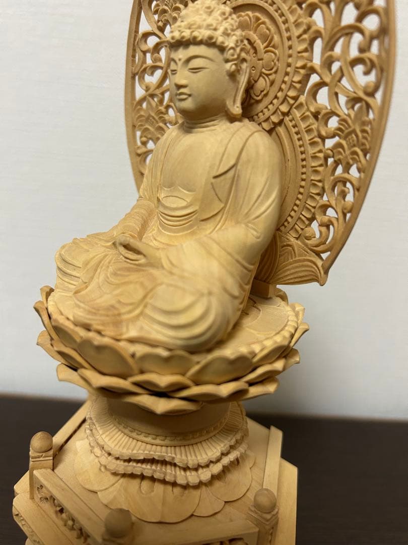 釈迦如来　木製仏像　柘植　訳あり品