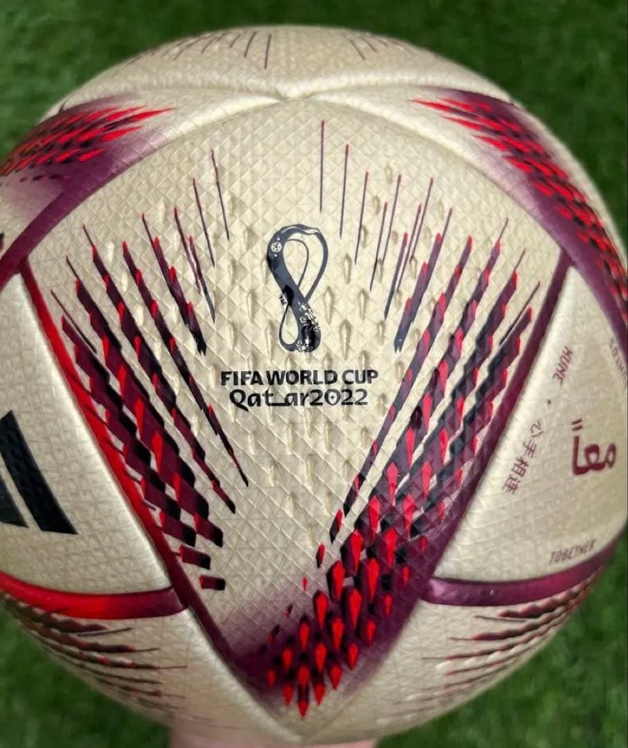 【完売品】adidas 公式試合級 アルヒルム 5号級