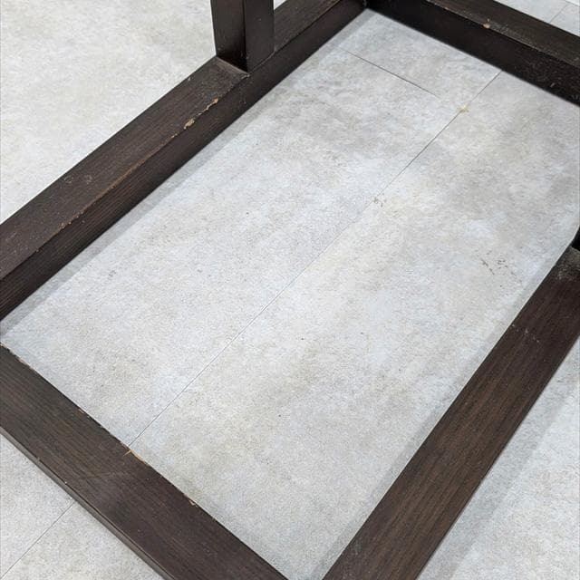 ブラウンウッドフレームサイドテーブル