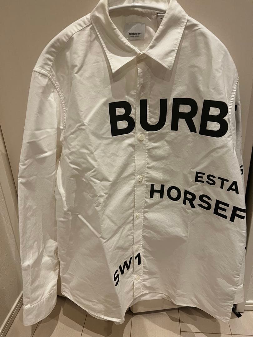 BURBERRY ロゴ入り ホワイトシャツ
