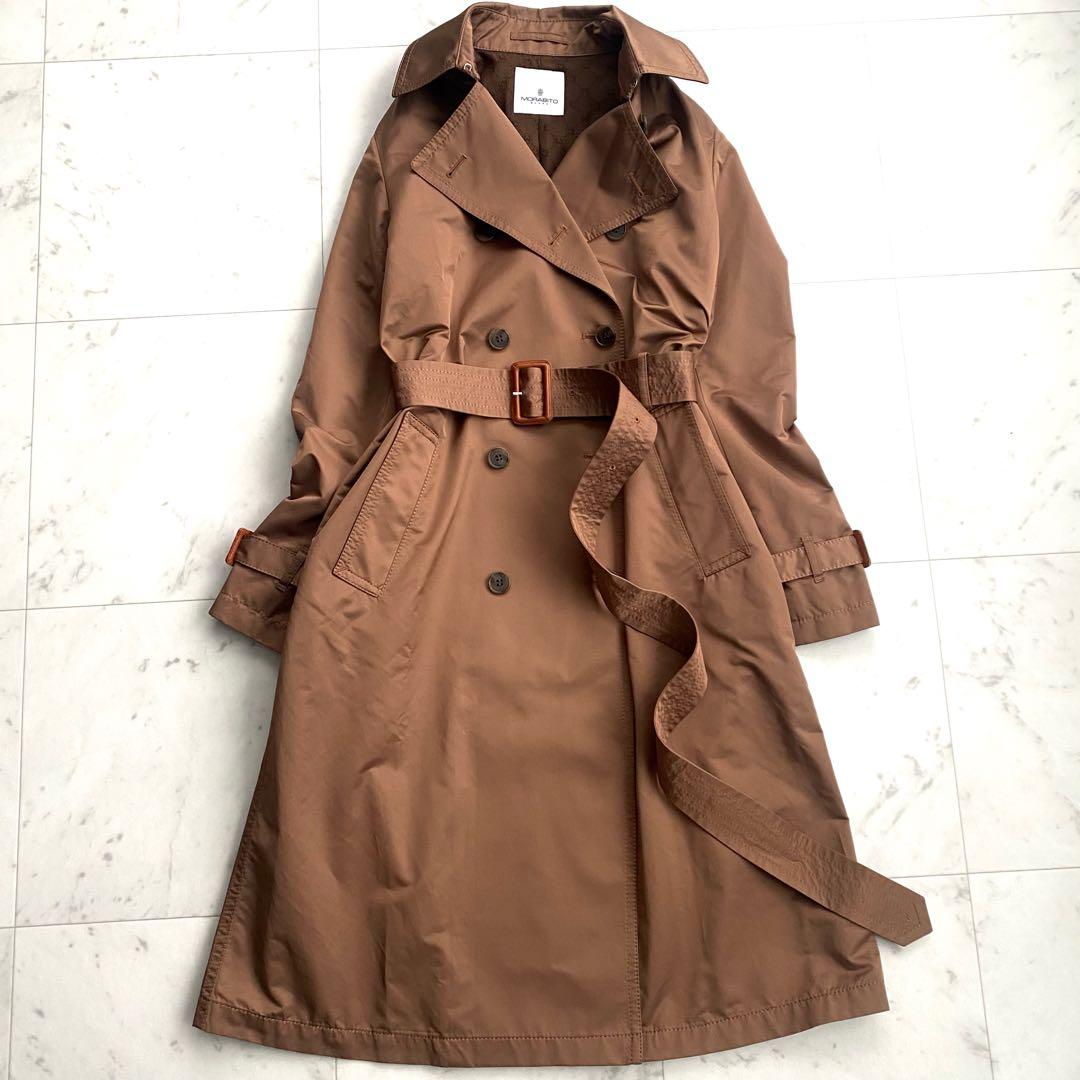 美品 モラビト 襟裏ロゴモノグラム ベルト付きトレンチコート キャメル 38