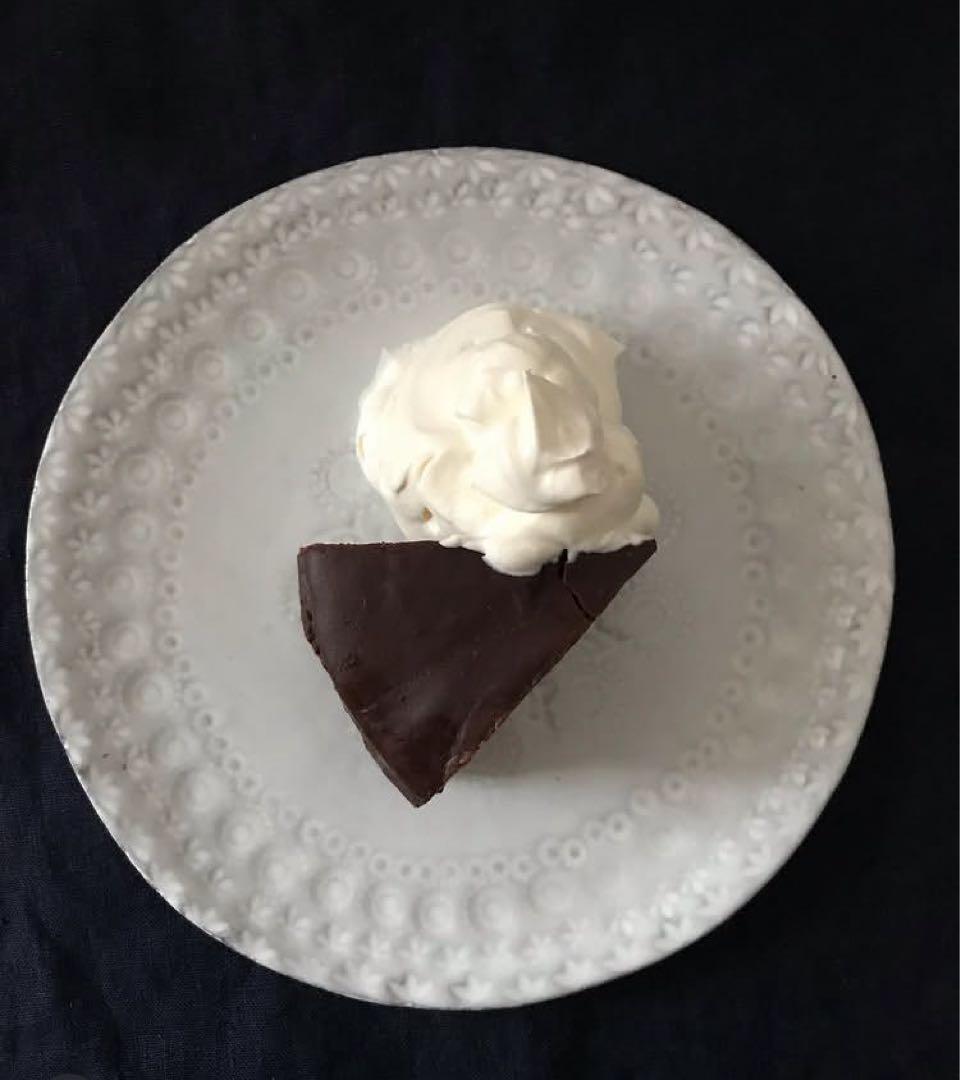 astier de viratteアスティエナタリーレテ　デザートプレート19㎝