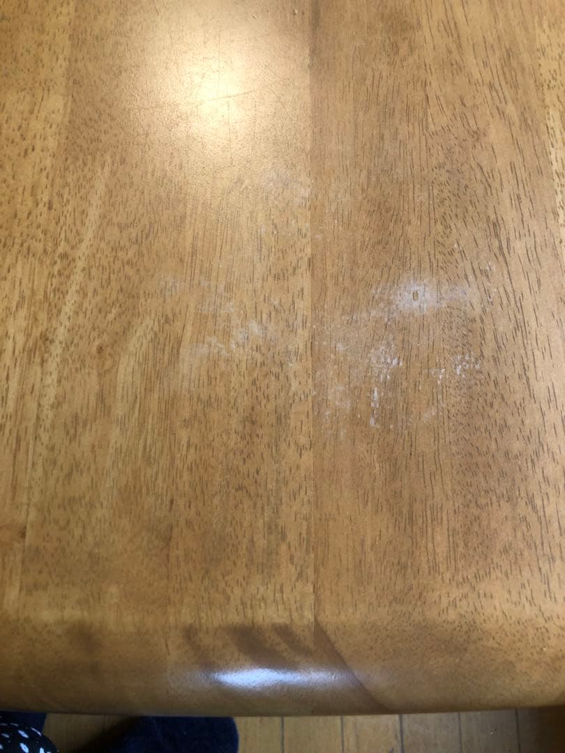 カリモク家具　ダイニングテーブル